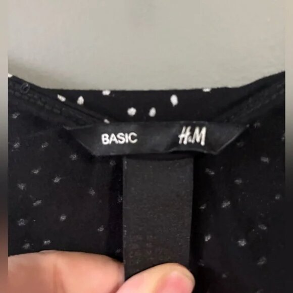 H&M size M light airy Black Polka Dot Dress casual spring summer - Picture 5 of 7